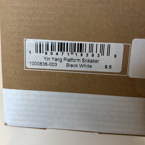 NWT Soludos Yin Yang Platform Sneaker, Size Women’s 9.5, White/Black‎ - Picture 3 of 9